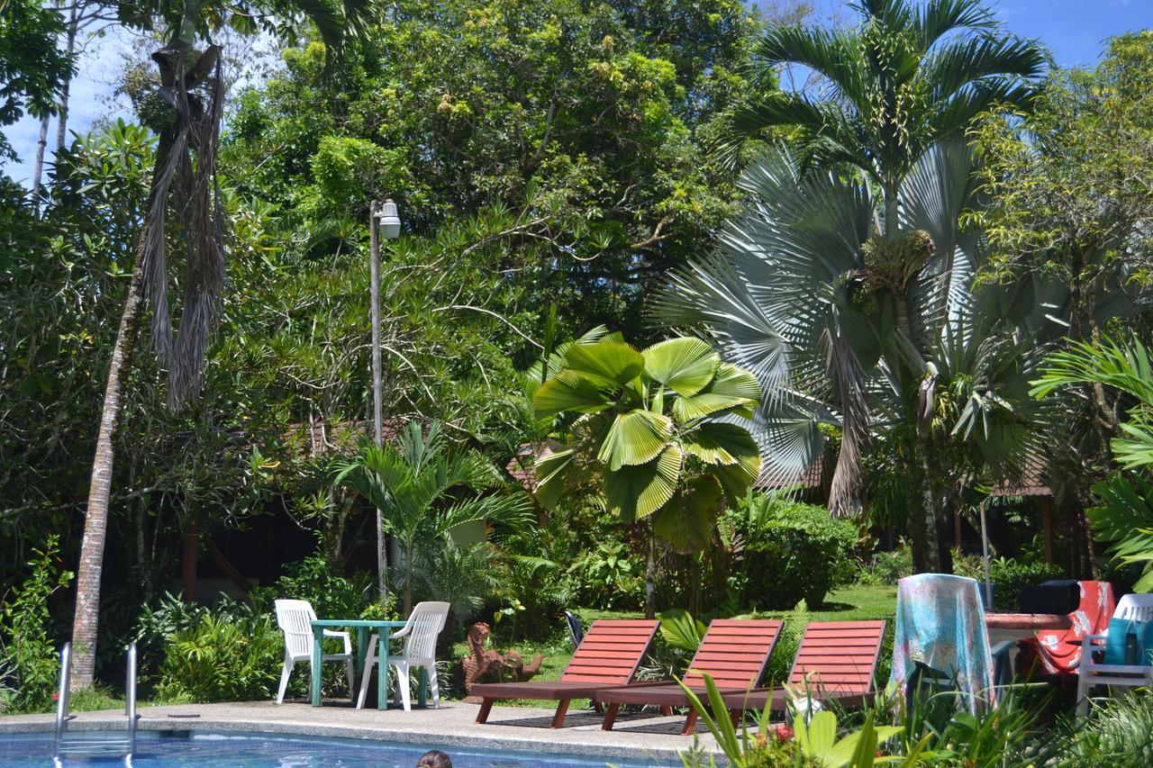 Chalet Y Cabinas Hibiscus Кахуита Екстериор снимка