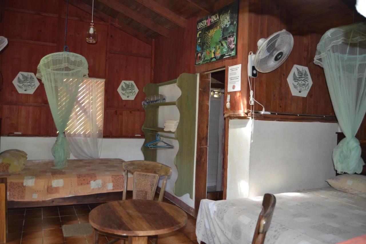 Chalet Y Cabinas Hibiscus Кахуита Екстериор снимка